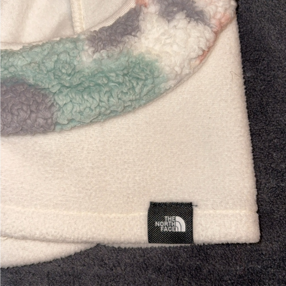 The North Face Kids' Fleece Balaclava - White, Pink, Green, Gray (0-24months) - Picture 2 of 4